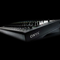 Mackie Onyx12 USB I/O内蔵 プレミアムアナログミキサー動作品 MACKIE. Onyx12 レビュー：USBオーディオI/Oを備えるアナログ