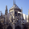 パリのノートルダム寺院