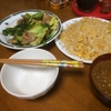 夕食は鶏もも肉の野菜炒め　チャレーも実食！