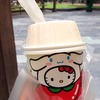 ぐでたまの中にハローキティ。香港マクドナルド。