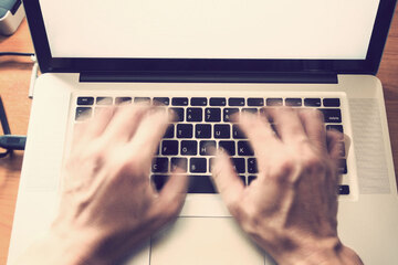 パソコンのタッチタイピング練習法｜アンダーバー・ハイフンなど迷いやすい記号入力も紹介！