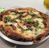 ホタルイカ、菜の花、ボッタルガのピザ