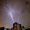 夏に増えるゲリラ雷雨。突然の雷から身を守る方法。