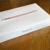 新しいMacBook Air、到着。