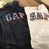 GAPで娘とお揃いのパーカーを買ってきたときの娘の反応