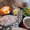 「CAFE HARU（カフェハル）」、月・火限定営業のカフェで、スイーツとドリンク付き チーズハンバーグセット