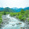 新緑萌える早月川からの剱岳：HDR