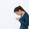 肩こりや頭痛、腰痛の他、身体へ様々な不調をもたらす、猫背。