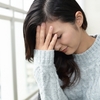 【不登校×仕事の悩み】親は仕事を辞めるべき？母親・父親が知っておくべき対応と選択肢