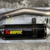 AKRAPOVIC 出土