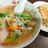 鴨肉とトマトのラーメンと半チャーハン