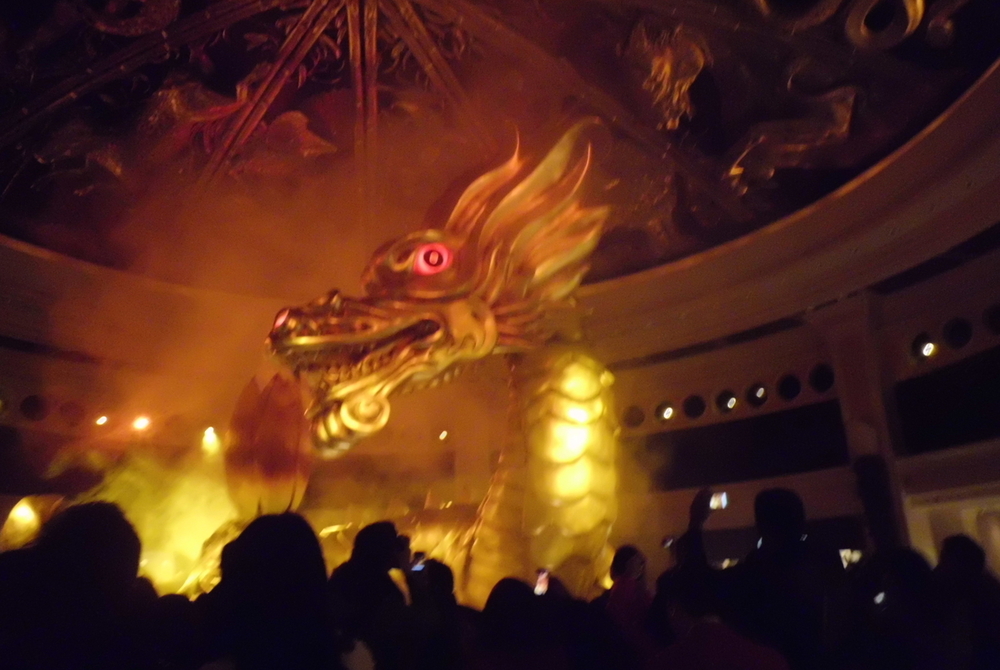 マカオのドラゴン・ショー「富貴龍」（Dragon Of Fortune）を観る