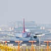 上海虹橋空港で飛行機撮影にチャレンジ・超望遠ならやはりオリンパスカメラ最高