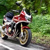 ハーレーとCB1300SB30th。美しさと性能の違い。