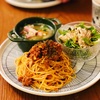 マリメッコ 25cmプレートのシイルトラプータルハ（Siirtolapuutarha）でおうちごはん♪フィンランド・マリメッコのおすすめ北欧食器𓇼