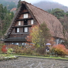 雨の白川郷