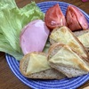 本日の朝食〜これもレタス巻き？