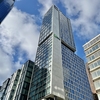 【宿泊記＆レビュー】Holiday Inn Express Auckland City Centre（ホリデイ・インエクスプレス オークランドシティセンター）：オークランド空港からのシャトルバスSkyDriveの終着点スカイタワーから徒歩約6分＆移動に便利なBritomart（ブリトマート）駅から駅近（徒歩約7分）な「2022年5月に開業したIHG系列のホテル」