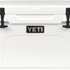 男のキャンプを極める！「YETI Tundra 45」でクーラーボックスを制しろ