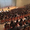 人間科学部（通学生）の入学式が所沢キャンパスで開かれました。