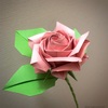 贈り物にバラの折り紙〜佐藤ローズの一輪挿し〜／Origami rose arrangement