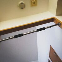 ワークアウト 自宅でできる懸垂バー ドアジム で全身をバランスよく強化 取り付け簡単 自意識朦朧 ワークアウト 自宅でできる懸垂バー ドアジム で全身をバランスよく強化 取り付け簡単 自意識朦朧