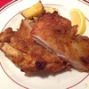 ヴィラ モウラ 銀座本店｜鶏肉をパプリカの発酵調味料で焼いたパリッとジューシー