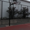 千葉県のストリートバスケットゴールのゴールと地面の状況