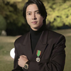 山下智久、世界が認めたフランス農事功労勲章 シュバリエ章を受章。腕にはブルガリが光る