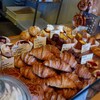 混み混みで美味しいパン＆カフェ　インダストリー＆WITCHES（岡山県総社市）