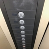 高所恐怖症誘発エレベーター