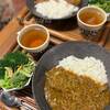 近江牛すじ肉を煮込んでカレーを作る