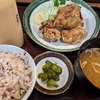 カタトソデ からあげ定食