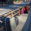 【2025年最新】スーツケース放置なぜ起きる？万博大阪の深刻な実態