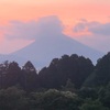 夕焼けの富士山