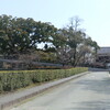 加藤神社前から西出丸内部の状況