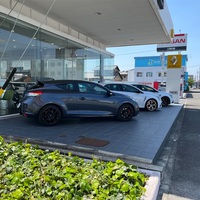妻の車（トゥインゴ）の点検に行きました