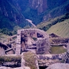 皇女の家の門　インカの石積み