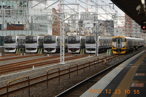 中学生時代の写真から抜粋。183系ラストランの続き、錦糸町留置線のE217系とE257系、京浜東北線E233系、JR東海700系新幹線、京急2100形、京成3700形特急臨時停車、205系と583系わくわくドリーム号。