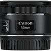 Canonの単焦点レンズレンズ、50mm f/1.8 STM を買った