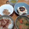 おかかご飯と豆腐と味噌汁