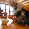 こすもす保育園　食育～味噌焼きおにぎり～