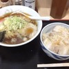 駅前そば屋の中華ラーメン