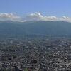 甲府盆地と富士山