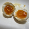 煮卵に似た孫、煮卵を作る。
