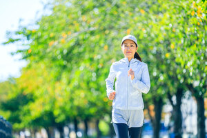 有酸素運動で脂肪燃焼させるポイントは？ おすすめのやり方や適切な負荷を医師に聞いた