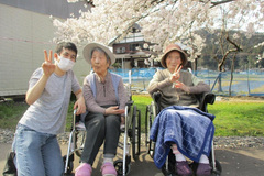 【PR】「笑顔で過ごせるように」上越市の「特別養護老人ホーム三和愛宕の園」正社員募集　5、6月施設見学会開催
