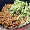讃岐うどんでジャージャー麵