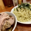 【今週のラーメン４９１０】らあめん 満来（東京・新宿）チャーシューざる　〜昔も今も新宿名物！優しい味わいハードな質量！腹パン覚悟の痛快うまさ！