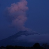 雲に隠れた桜島